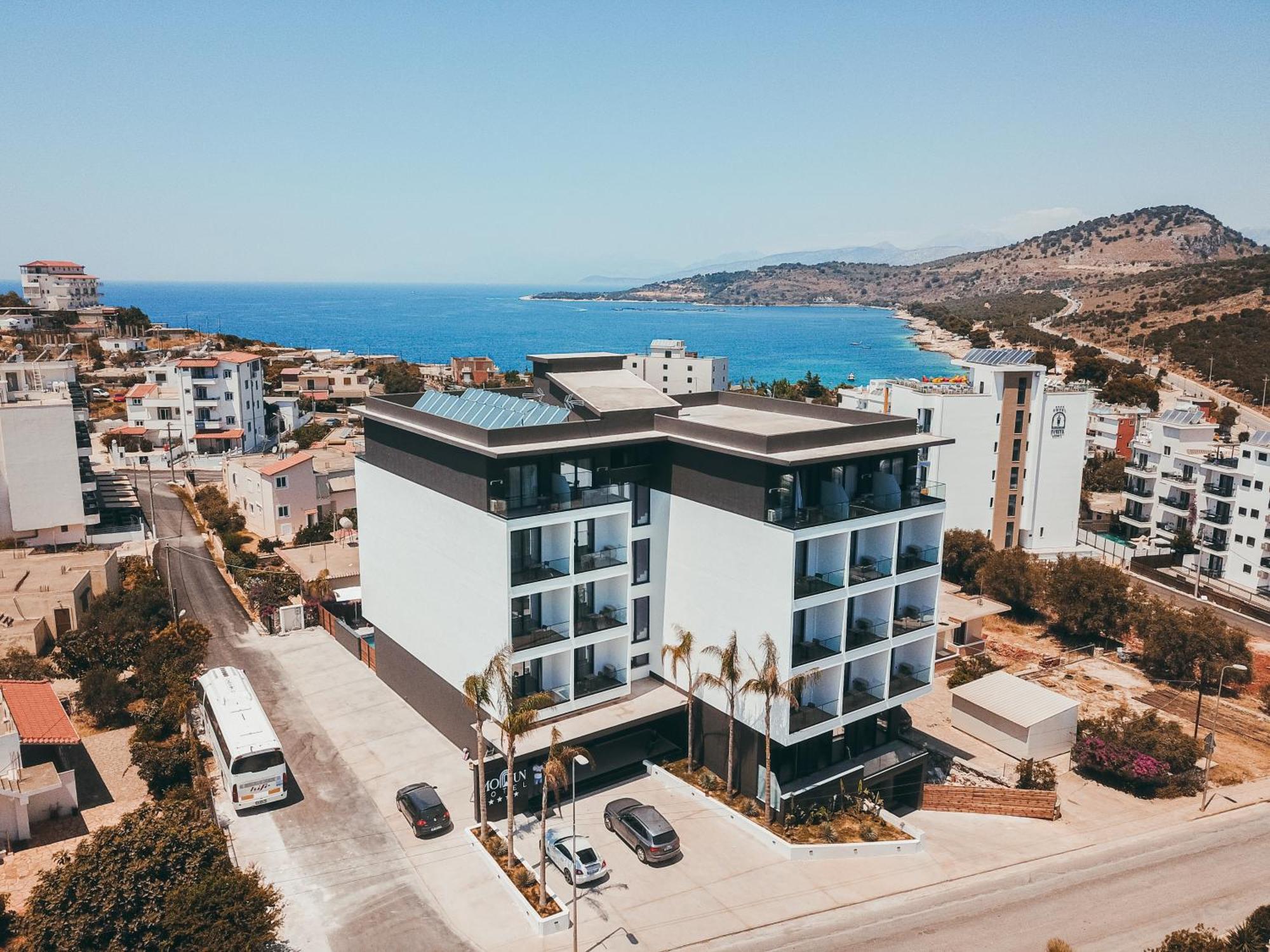 Monun Hotel Ксамил Экстерьер фото
